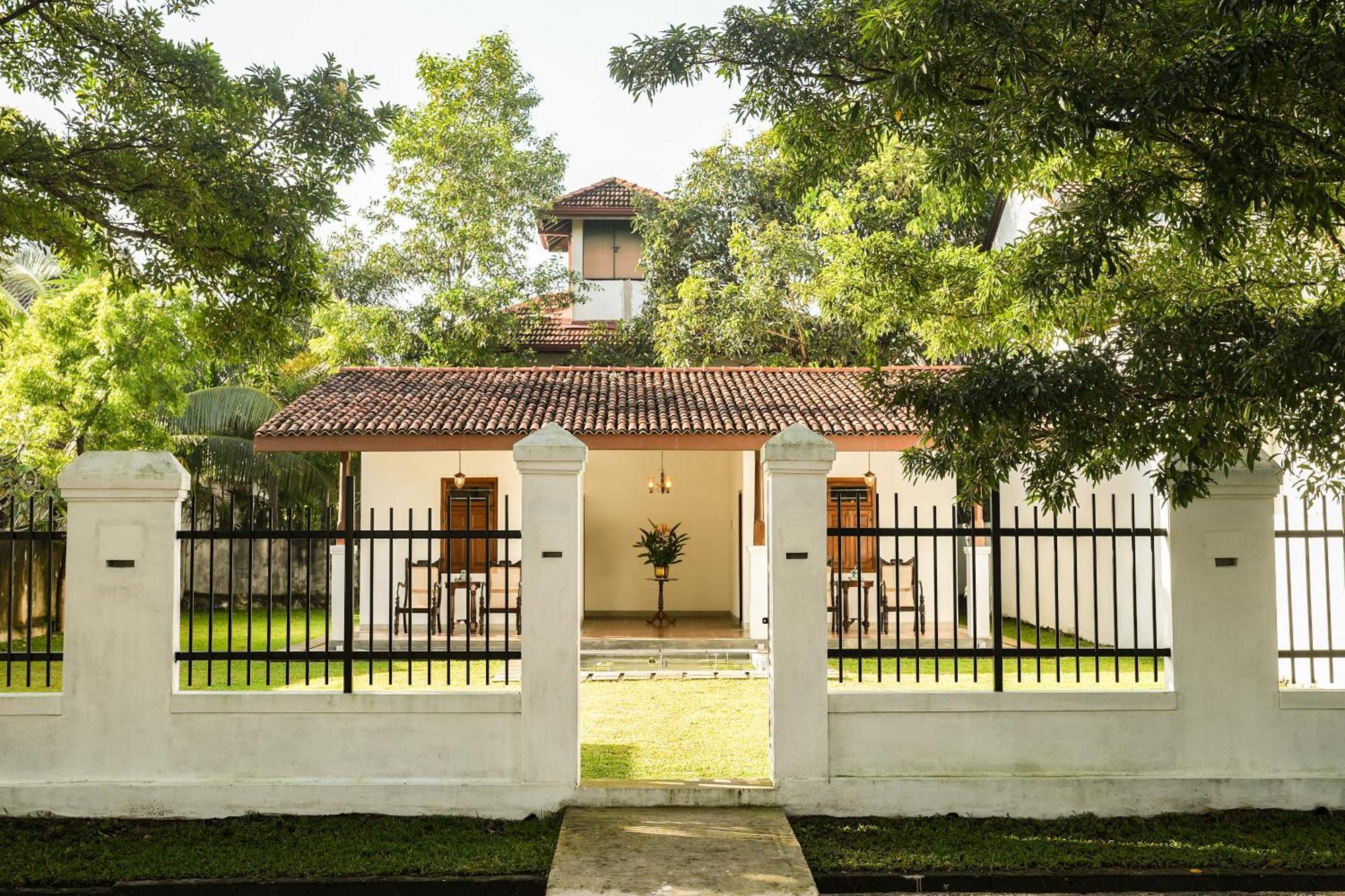 Summer House - Private Villa Close To International Airport Bia ジャ・エラ エクステリア 写真